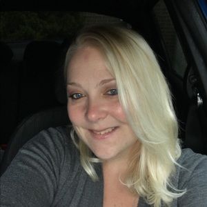 Meet your Posher, Sheena